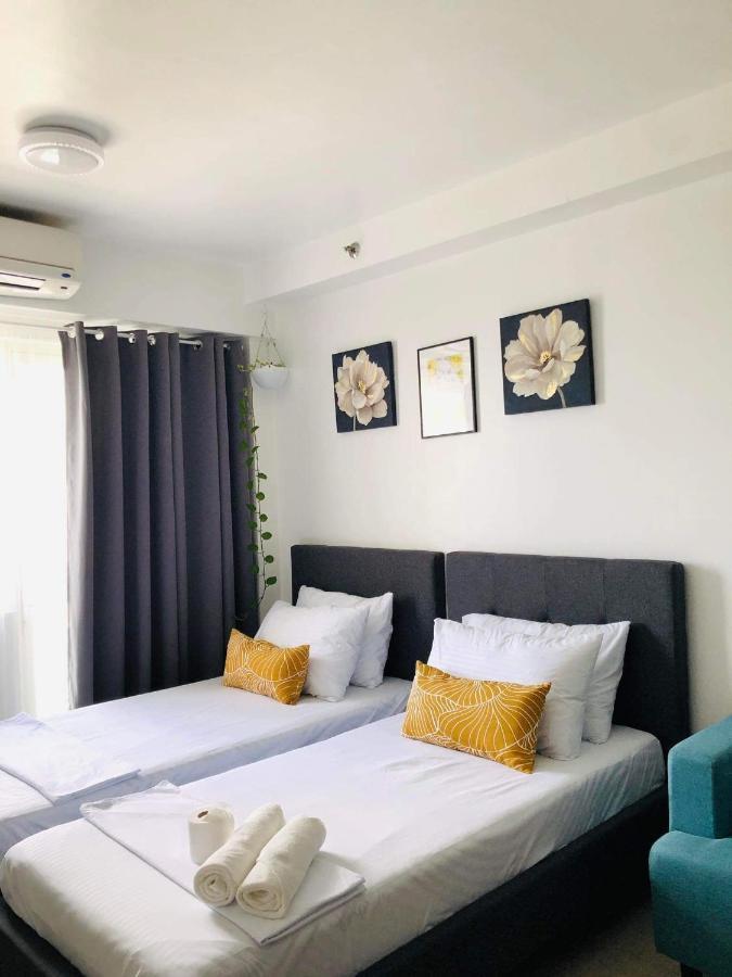 Ebony'S Place At Shore Residences Manila Exterior foto